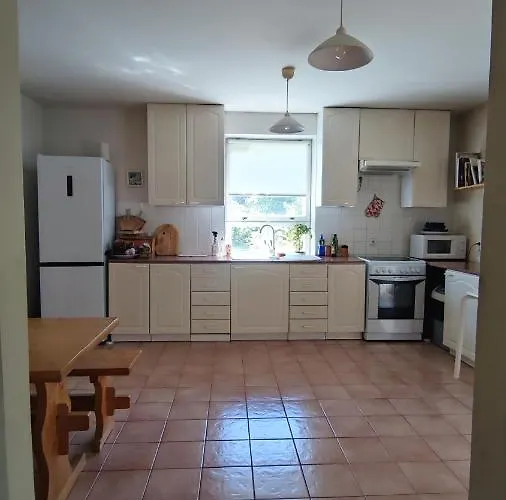 Uuejaerve House At Korvemaa Forest